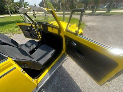 Volkswagen-Beetle-Classic-Cabriolet-1968-Yellow-Black-33880-13