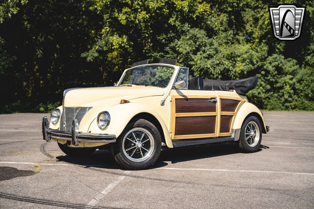 Volkswagen-Beetle-Classic-Cabriolet-1969-Yellow-Black-152374-2