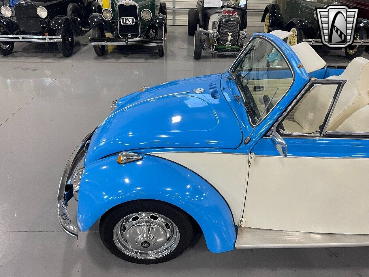 Volkswagen-Beetle-Classic-Cabriolet-1970-Blue-Blue-21052-6