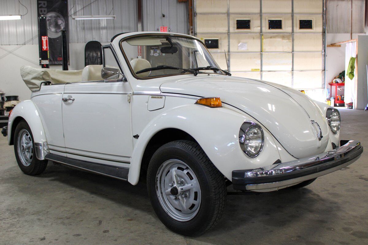 Volkswagen-Beetle-Classic-Cabriolet-1977-White-White-20403-7