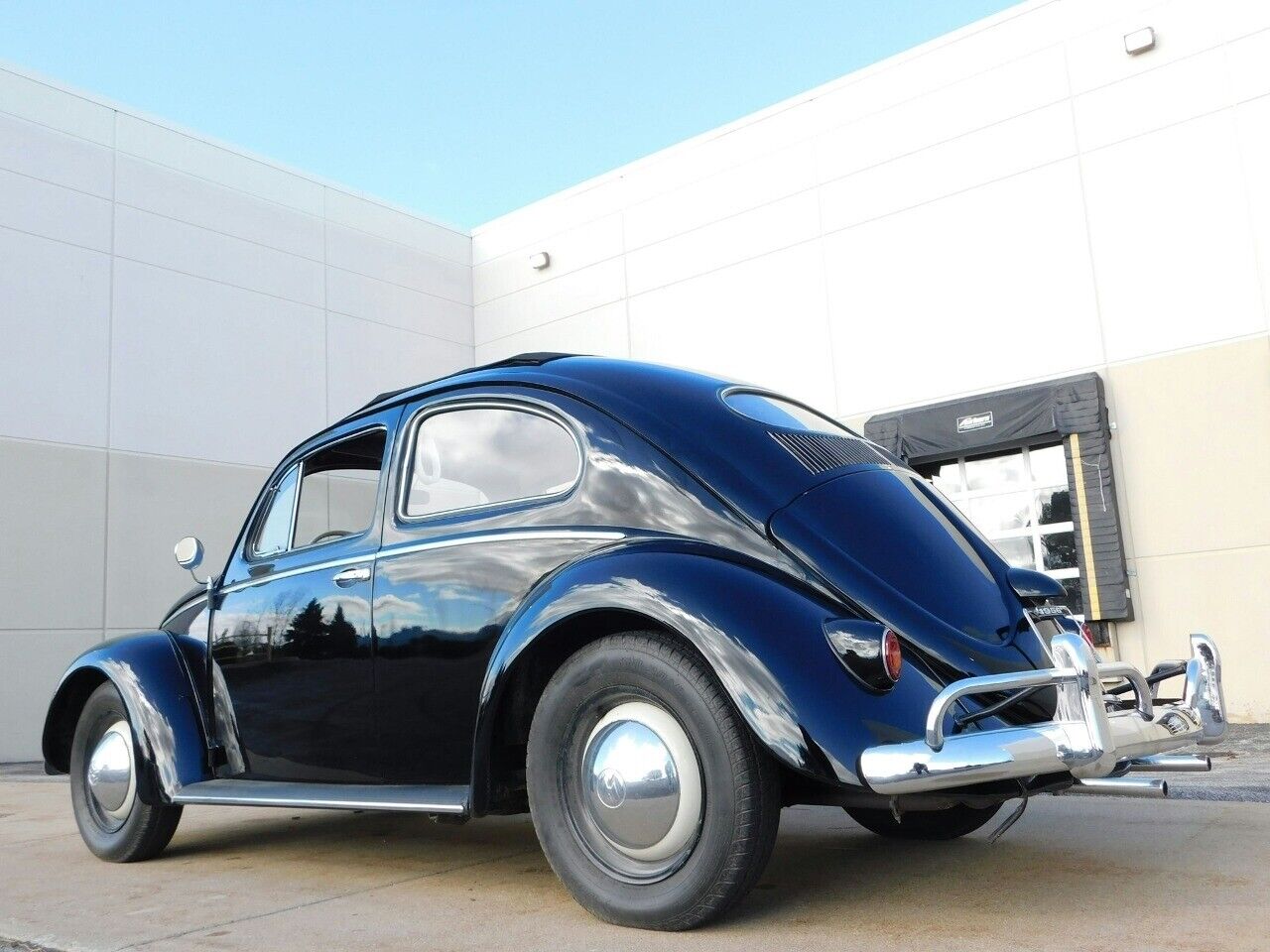 Volkswagen-Beetle-Classic-Coupe-1956-Black-Orange-74403-7