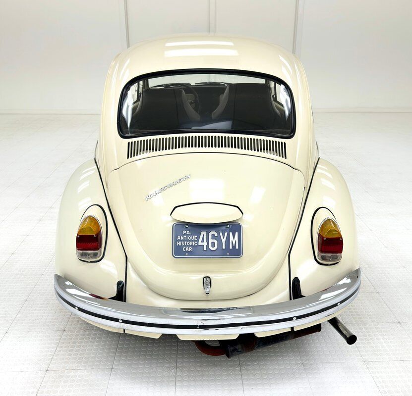 Volkswagen-Beetle-Classic-Coupe-1968-Ivory-Black-50377-3