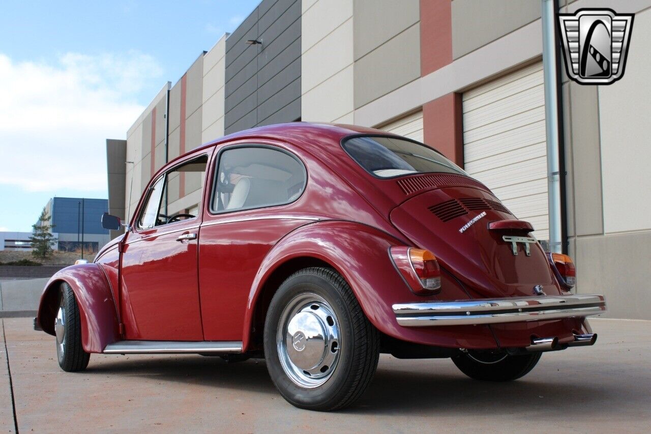 Volkswagen-Beetle-Classic-Coupe-1969-Red-White-80-4