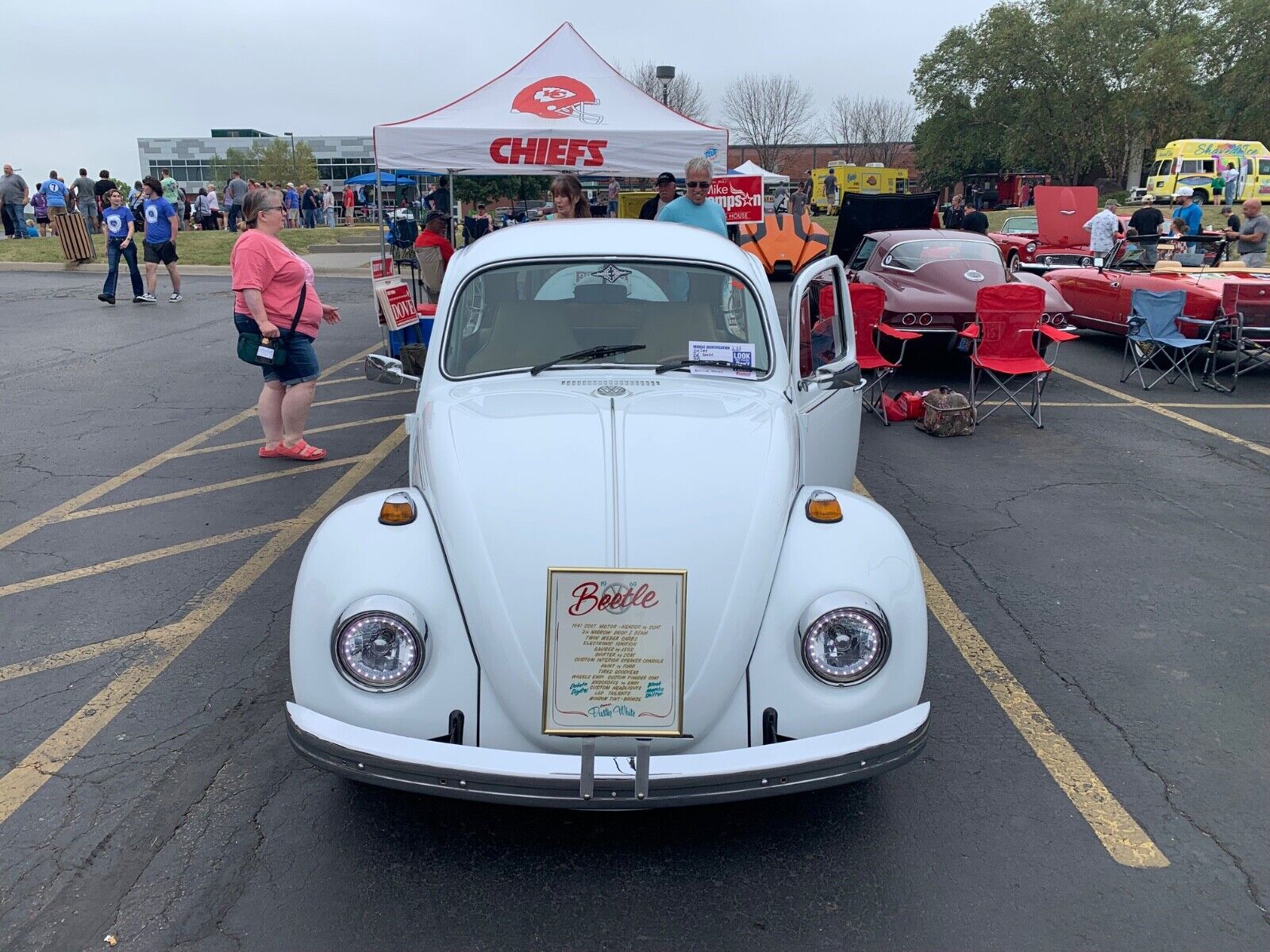 Volkswagen-Beetle-Classic-Coupe-1969-White-Tan-966-11