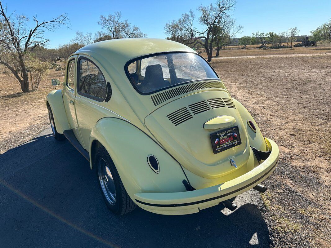 Volkswagen-Beetle-Classic-Coupe-1971-Yellow-Black-54941-4