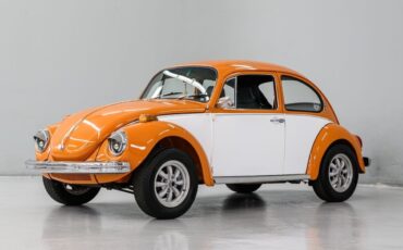 Volkswagen Beetle - Classic  year1}