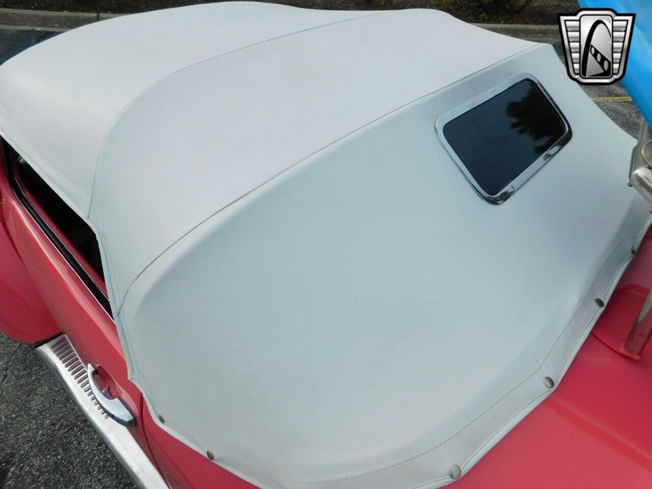 Volkswagen-Beetle-Classic-Coupe-1973-Hot-Coral-White-109205-10