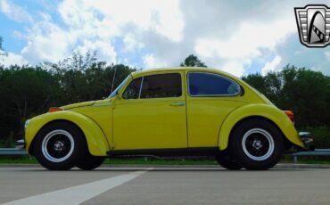 Volkswagen-Beetle-Classic-Coupe-1973-Yellow-Black-66627-4