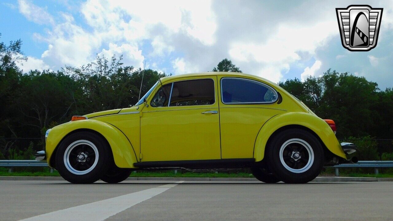 Volkswagen-Beetle-Classic-Coupe-1973-Yellow-Black-66627-4