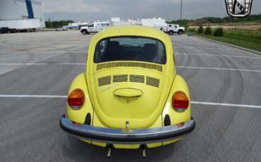 Volkswagen-Beetle-Classic-Coupe-1974-Yellow-Black-38333-4