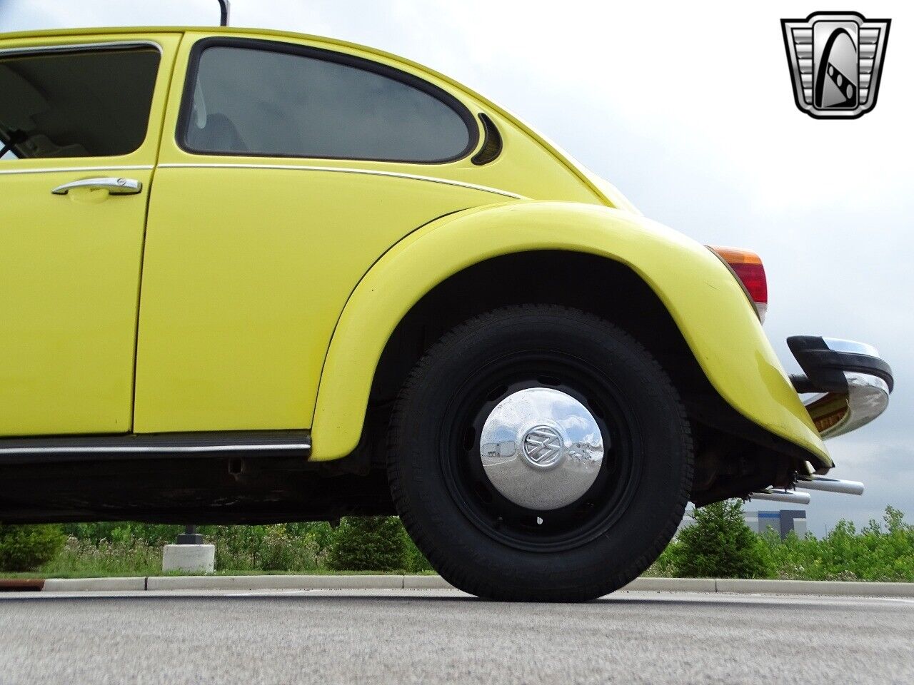 Volkswagen-Beetle-Classic-Coupe-1974-Yellow-Black-38333-7