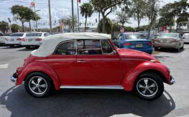 Volkswagen-Beetle-New-Cabriolet-1968-Red-Black-0-3