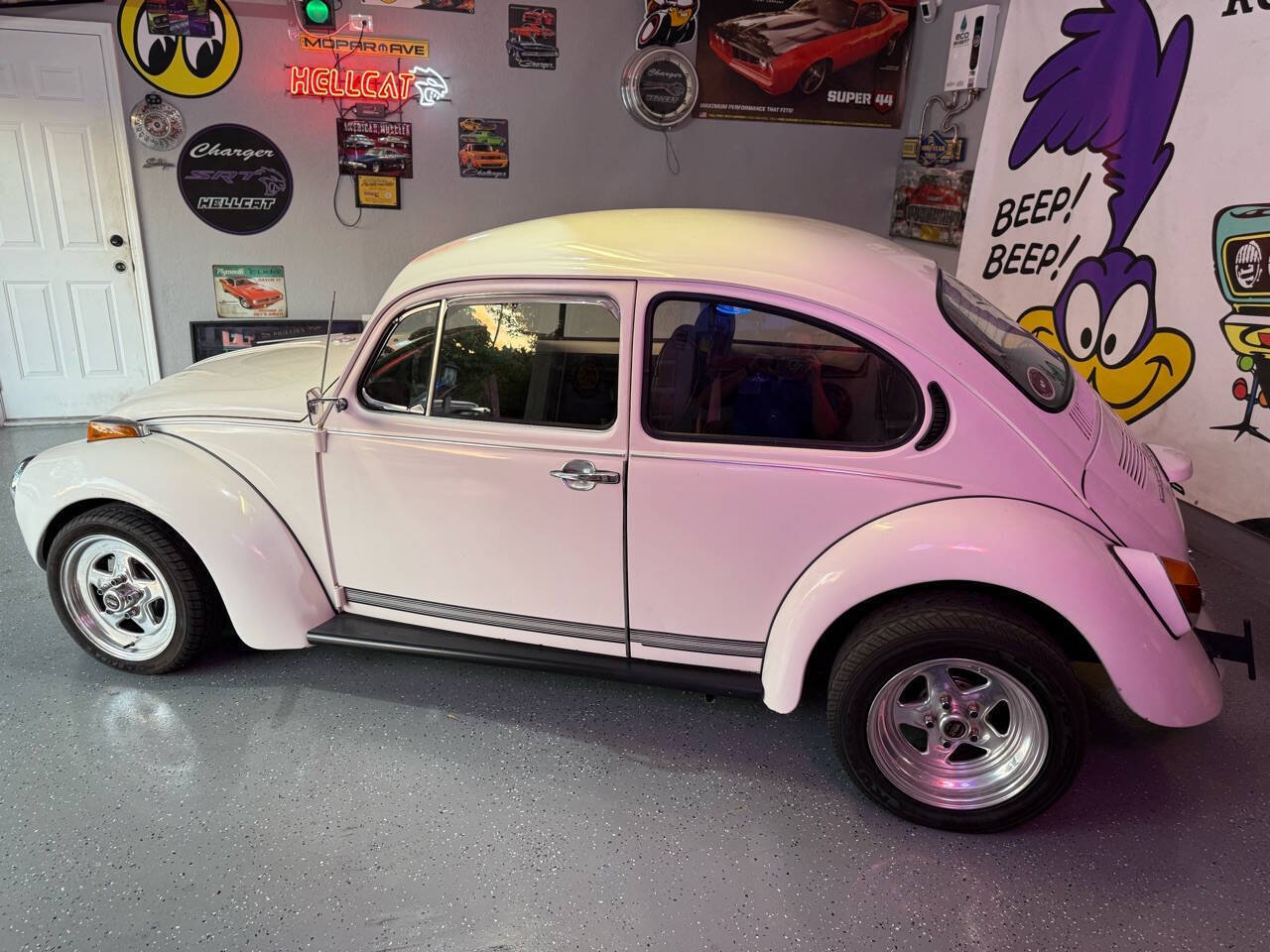 Volkswagen-Beetle-New-Coupe-1972-White-Black-3174-2