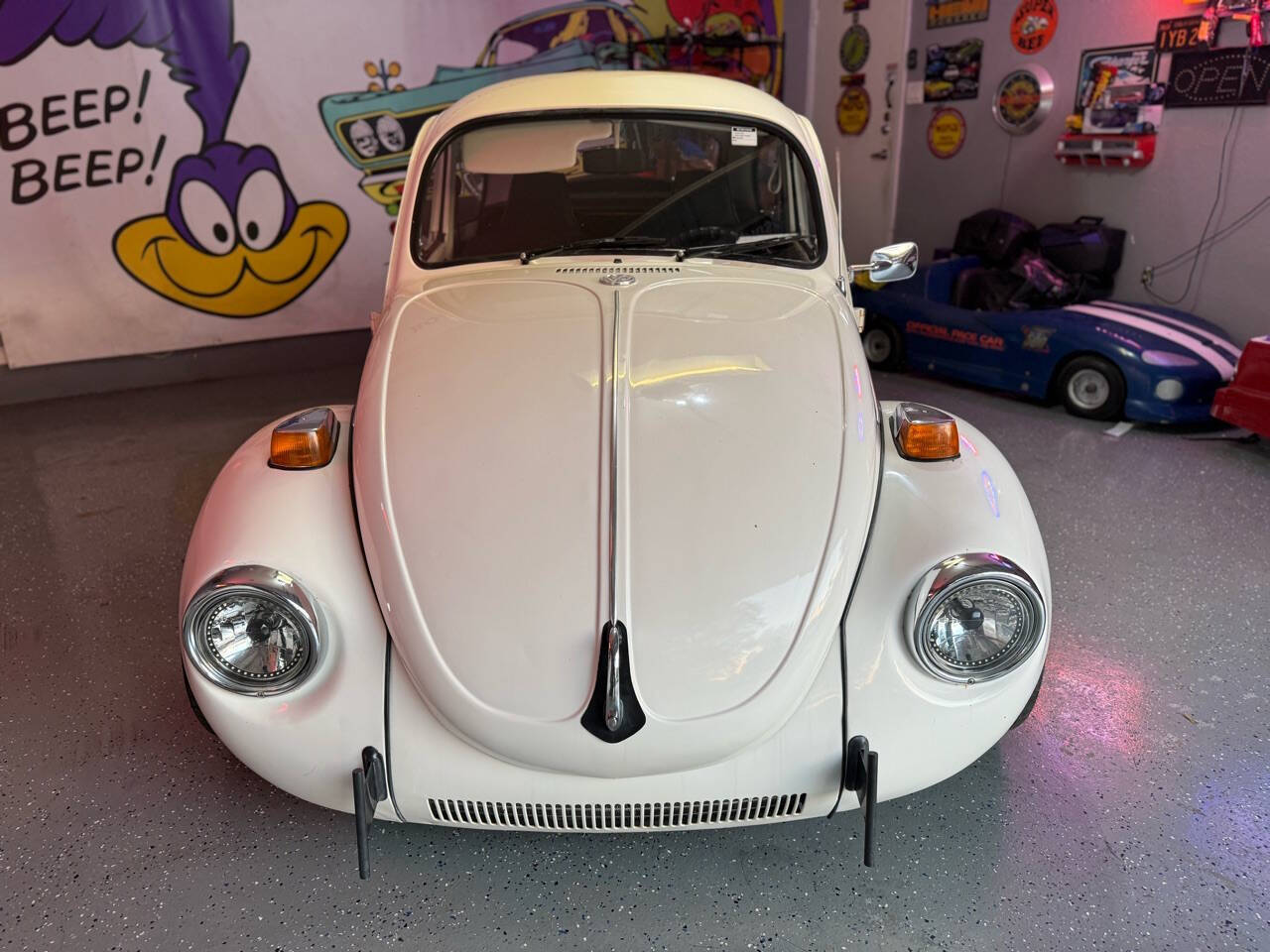 Volkswagen-Beetle-New-Coupe-1972-White-Black-3174-8