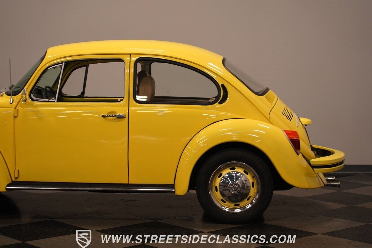 Volkswagen-Beetle-New-Coupe-1974-Yellow-Tan-88149-25