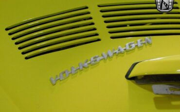 Volkswagen-Bug-Cabriolet-1971-Yellow-Black-150723-10