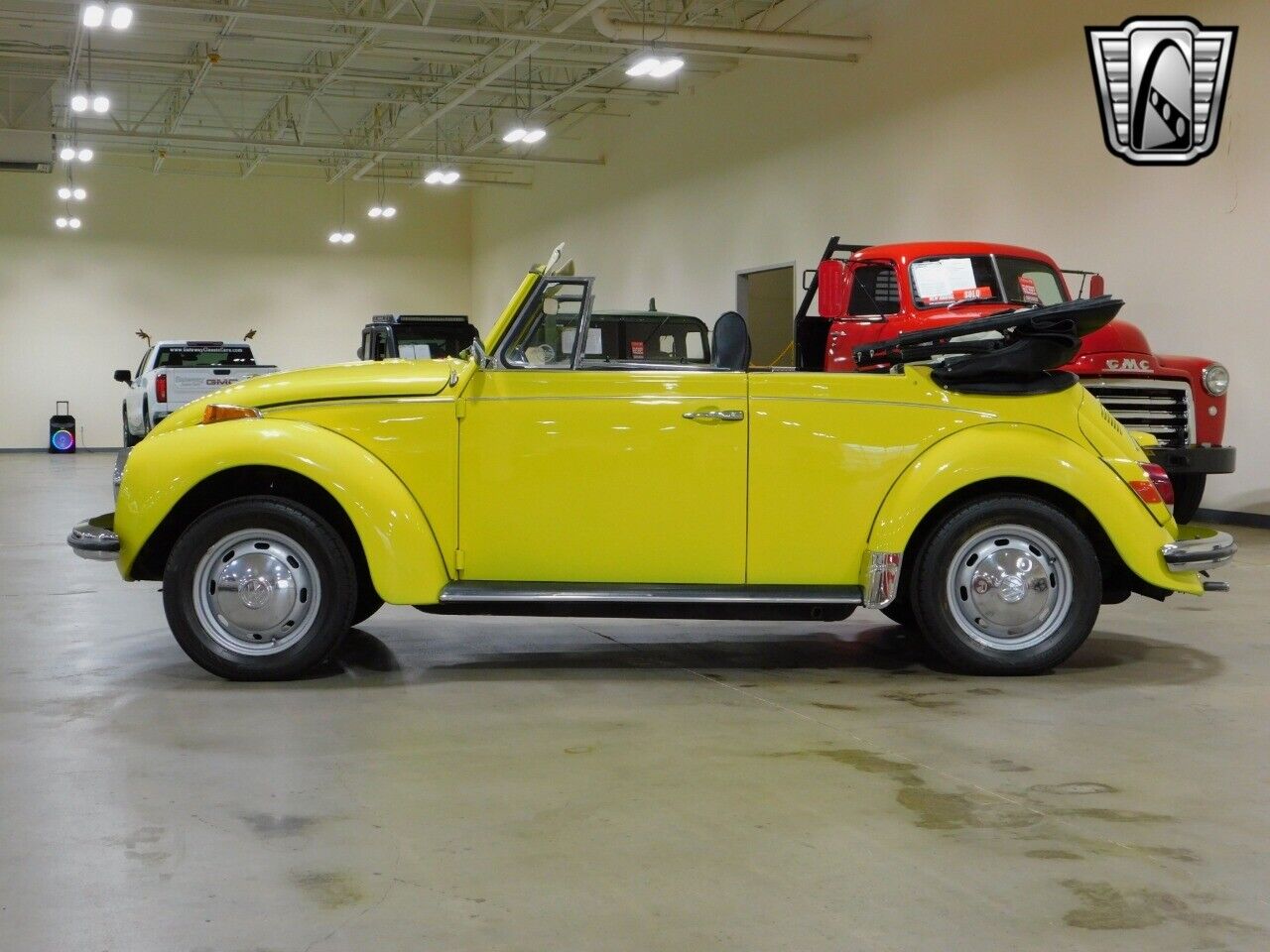 Volkswagen-Bug-Cabriolet-1971-Yellow-Black-150723-3