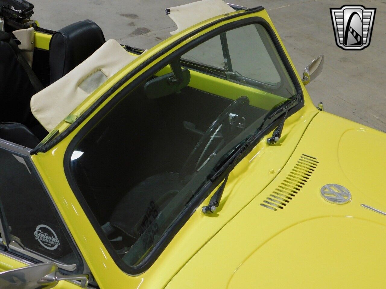 Volkswagen-Bug-Cabriolet-1971-Yellow-Black-150723-9