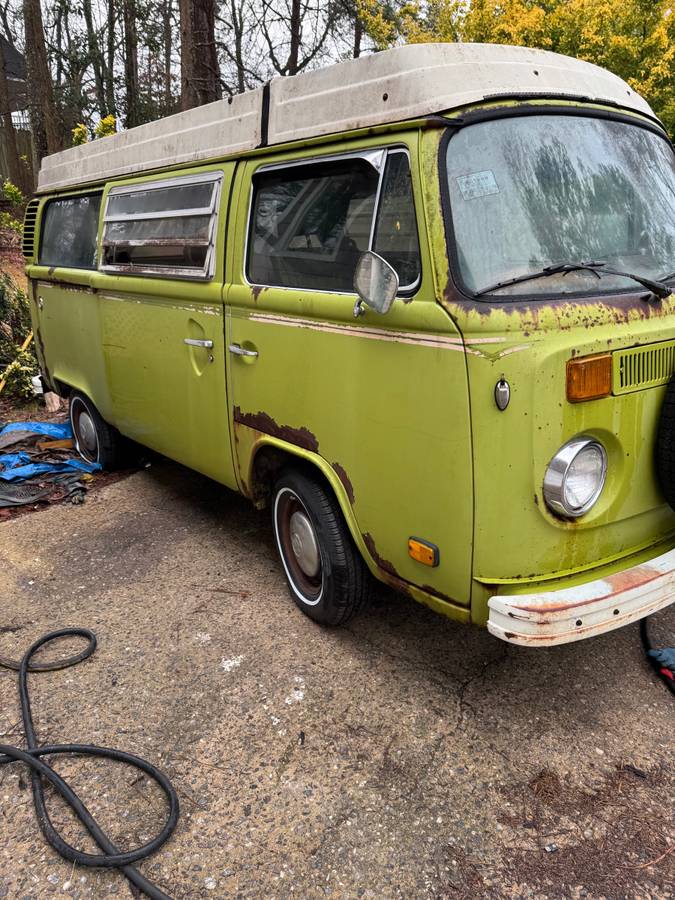 Volkswagen-Bus-1978-6115-1