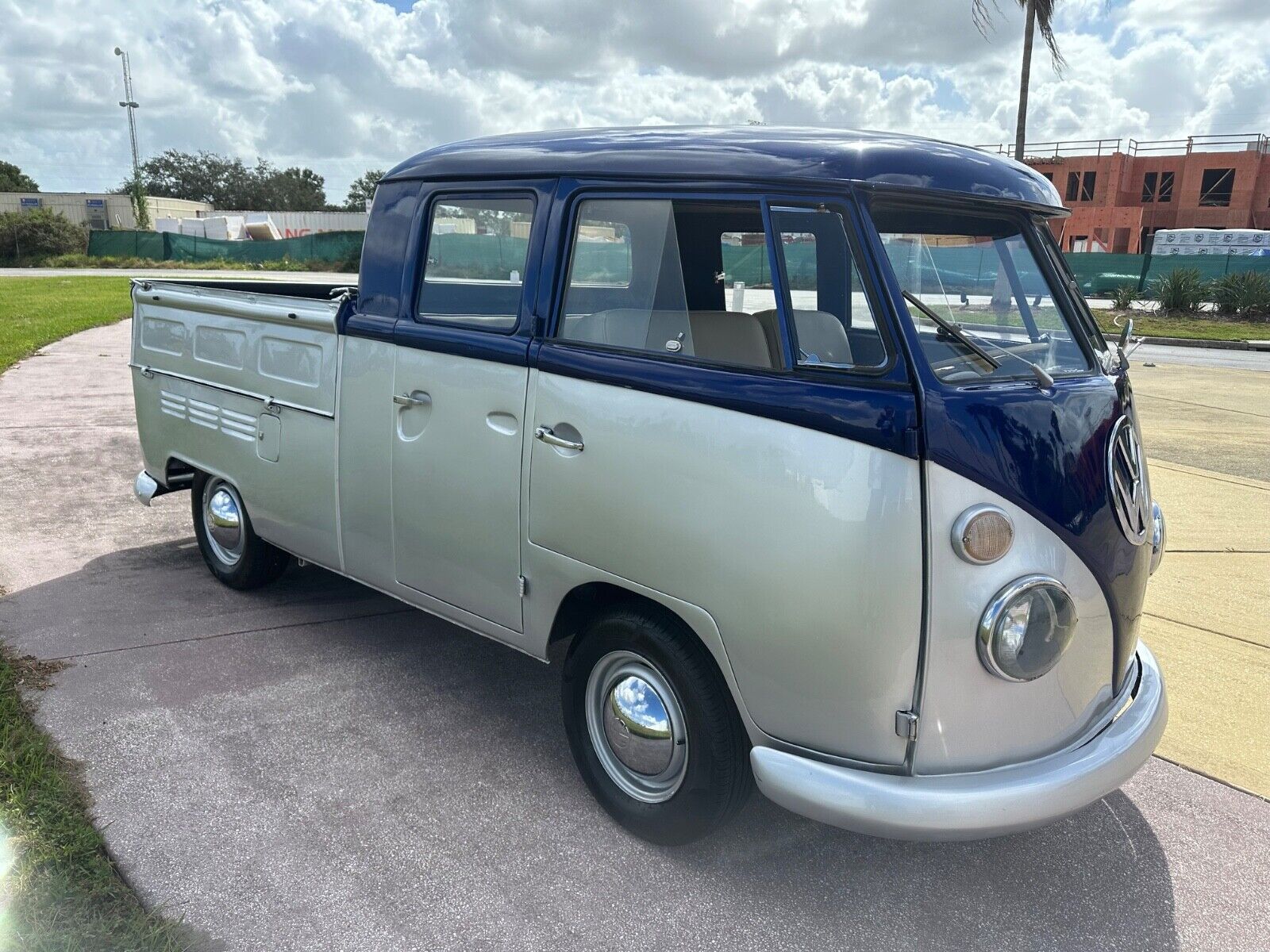 Volkswagen-BusVanagon-1966-Blue-20921-1