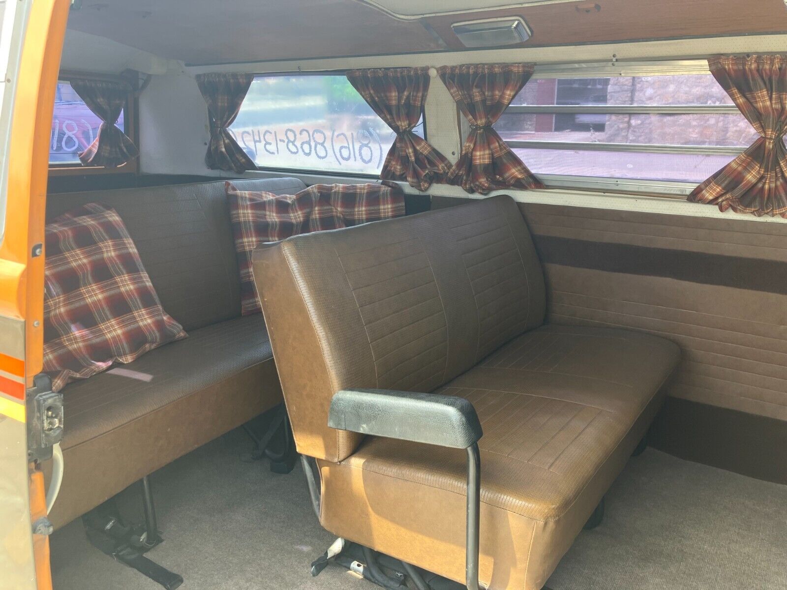 Volkswagen-BusVanagon-1979-Brown-Tan-3312-6