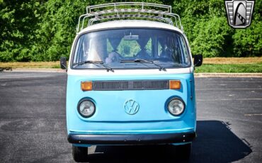 Volkswagen-BusVanagon-1990-Blue-Wood-42234-9