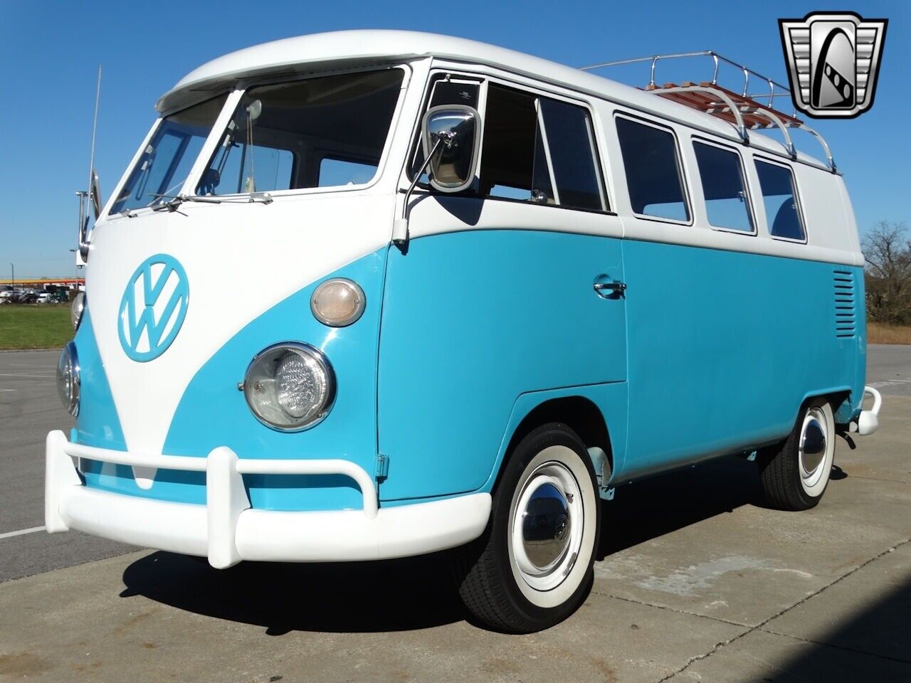 Volkswagen-BusVanagon-Cabriolet-1965-Blue-White-66073-3