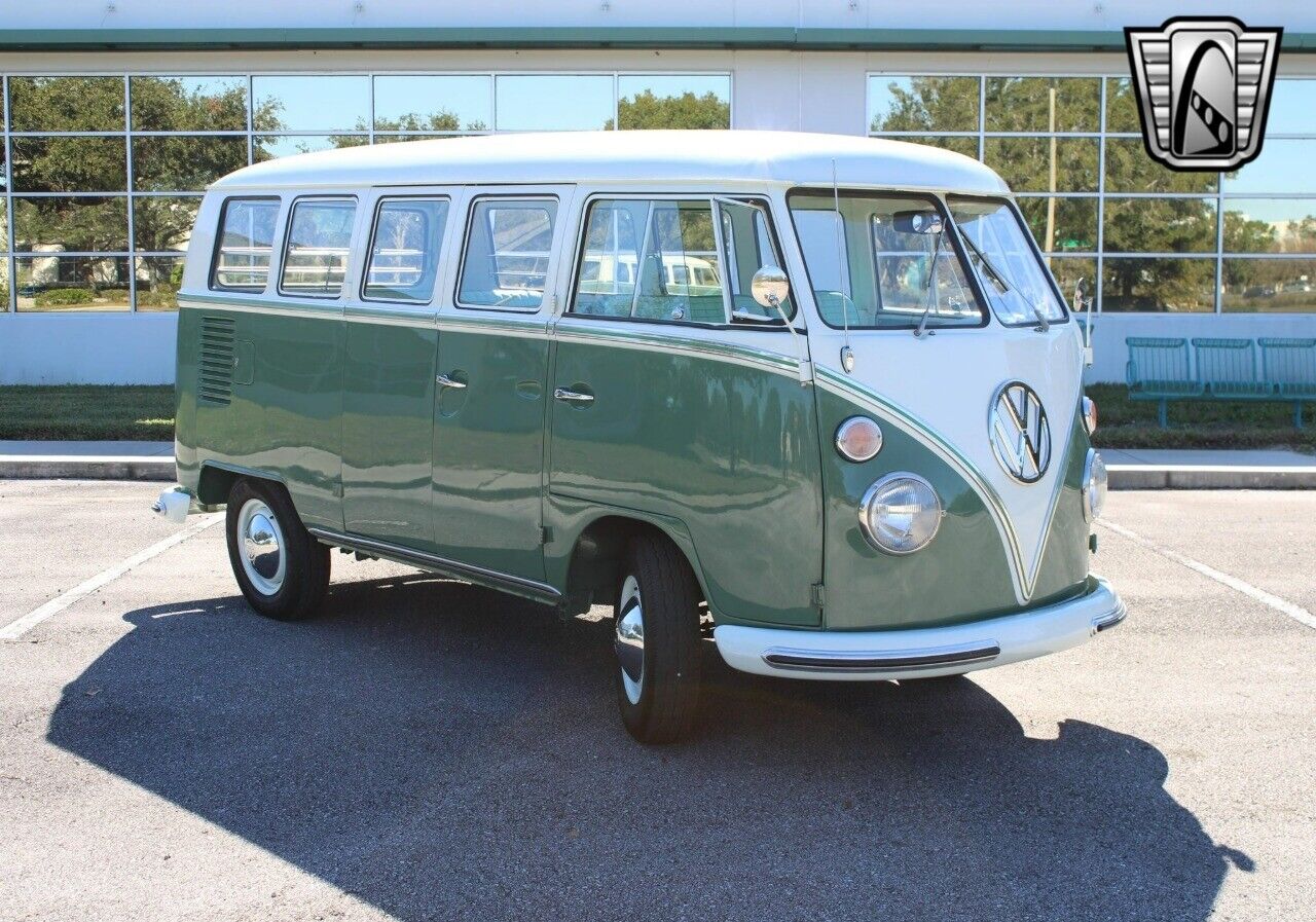 Volkswagen-BusVanagon-Cabriolet-1965-Green-Teal-1580-3