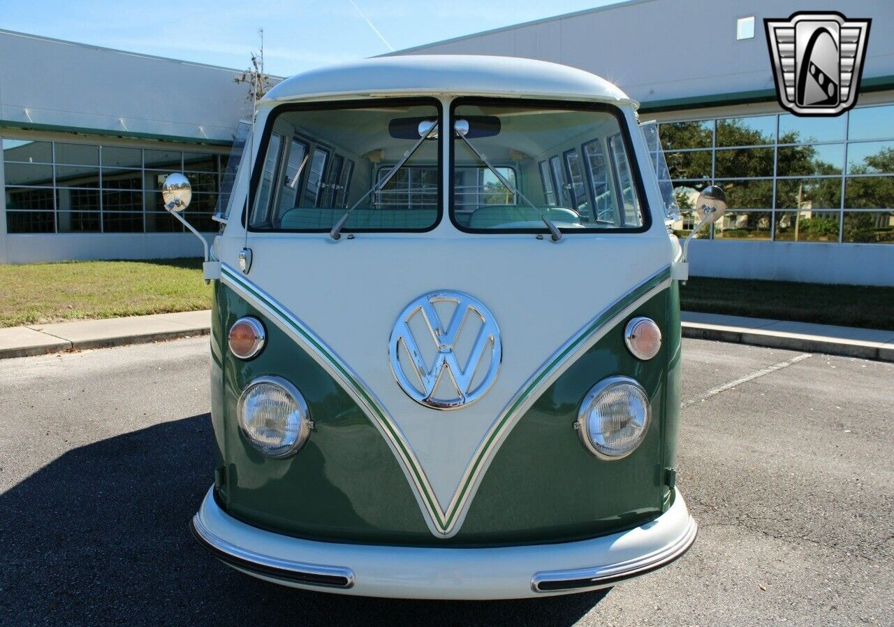 Volkswagen-BusVanagon-Cabriolet-1965-Green-Teal-1580-9