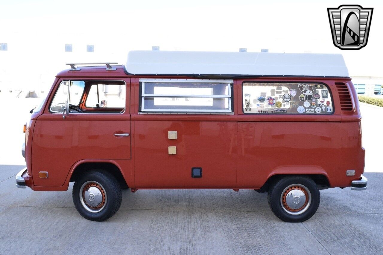 Volkswagen-BusVanagon-Cabriolet-1974-Red-Red-45998-2