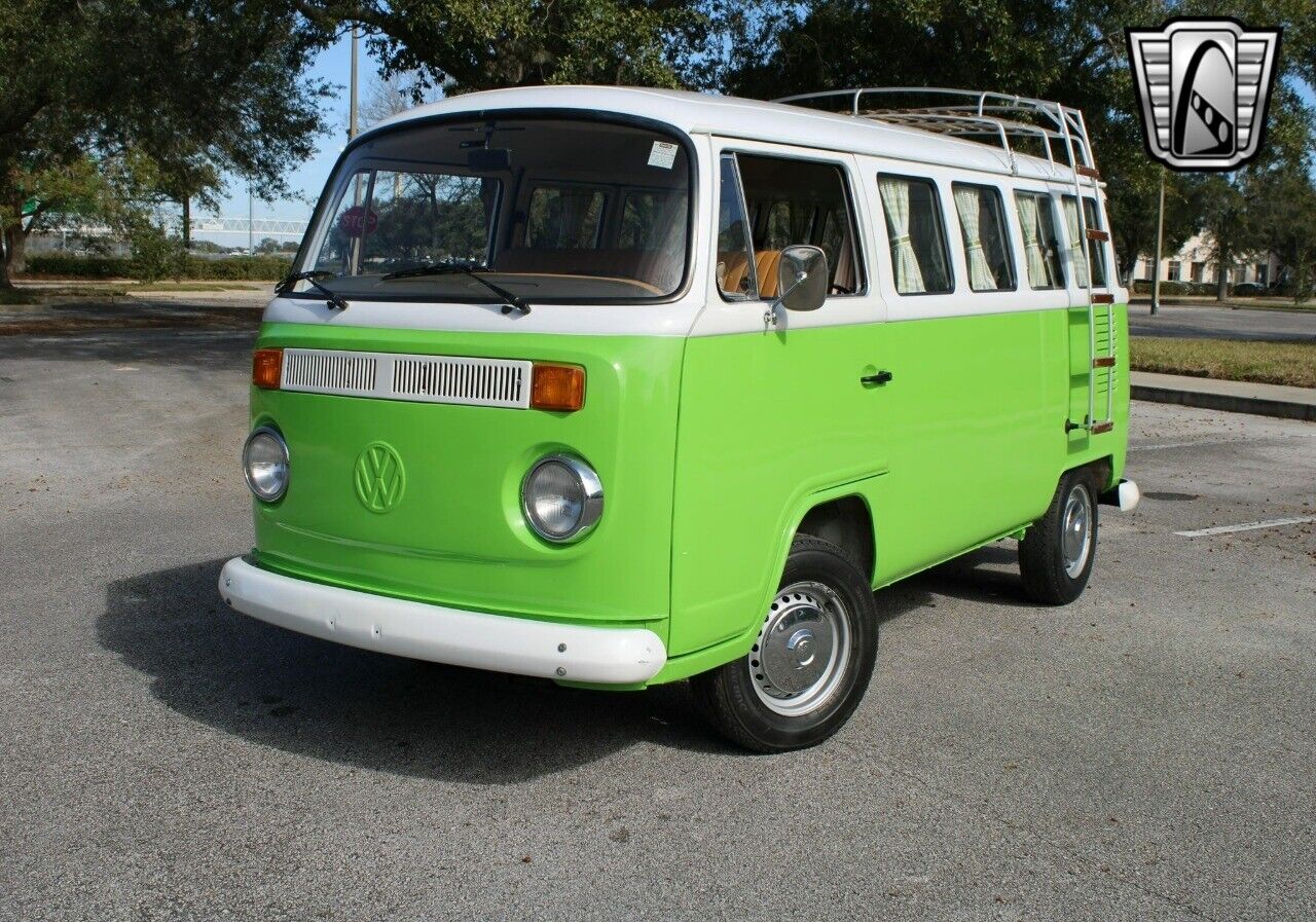 Volkswagen-BusVanagon-Cabriolet-1995-Green-Brown-51029-4