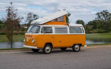 Volkswagen-BusVanagon-Van-1969-Yellow-Tan-153971-17