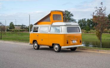 Volkswagen-BusVanagon-Van-1969-Yellow-Tan-153971-23