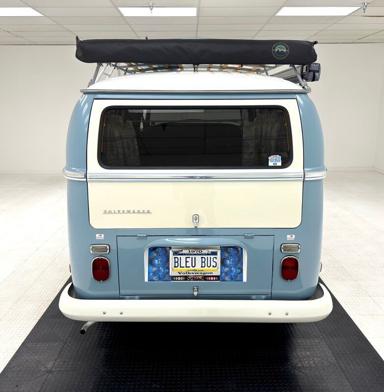 Volkswagen-BusVanagon-Van-1970-Blue-Black-162207-3