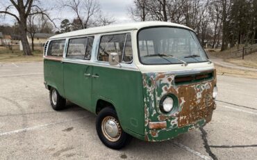 Volkswagen-BusVanagon-Van-1971-Green-White-192051-2