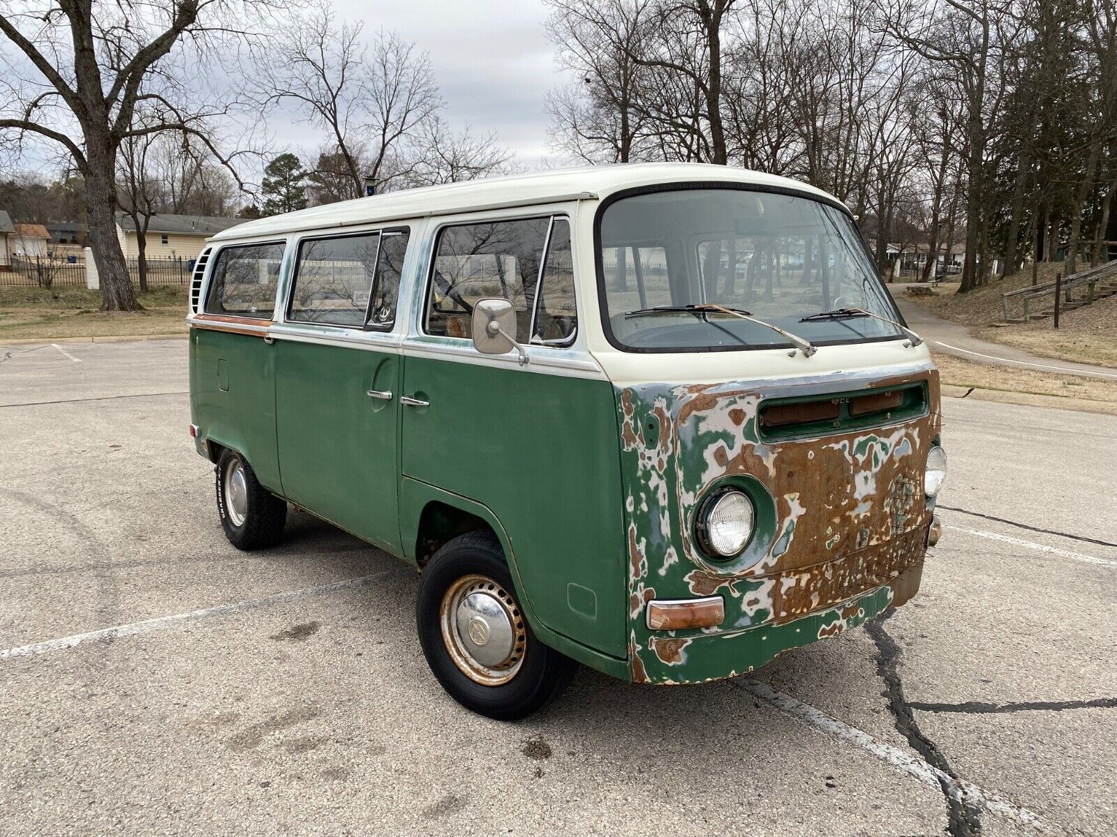 Volkswagen-BusVanagon-Van-1971-Green-White-192051-2