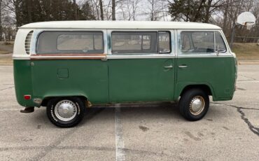 Volkswagen-BusVanagon-Van-1971-Green-White-192051-5