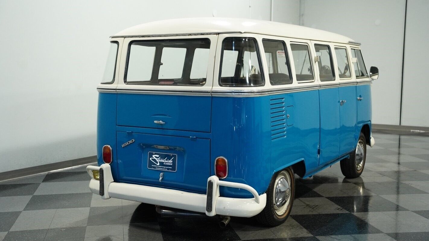 Volkswagen-BusVanagon-Van-1972-Blue-Black-38845-10