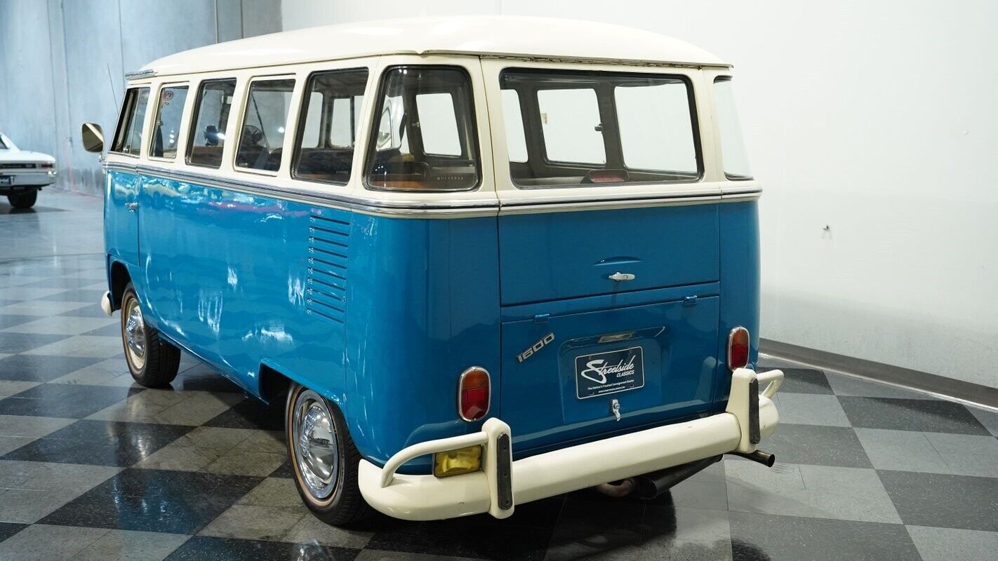 Volkswagen-BusVanagon-Van-1972-Blue-Black-38845-8