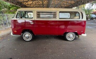 Volkswagen-BusVanagon-Van-1972-Red-Red-52117-4