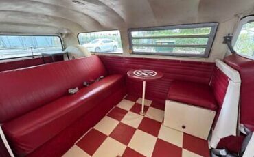 Volkswagen-BusVanagon-Van-1972-Red-Red-52117-7