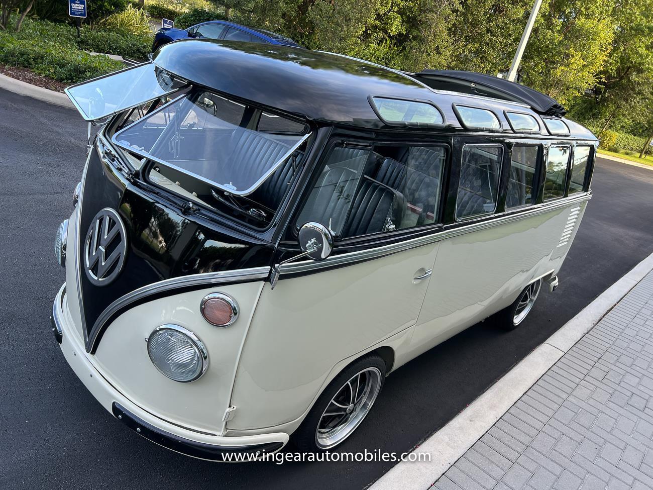 Volkswagen-BusVanagon-Van-1974-Black-Black-87022-1