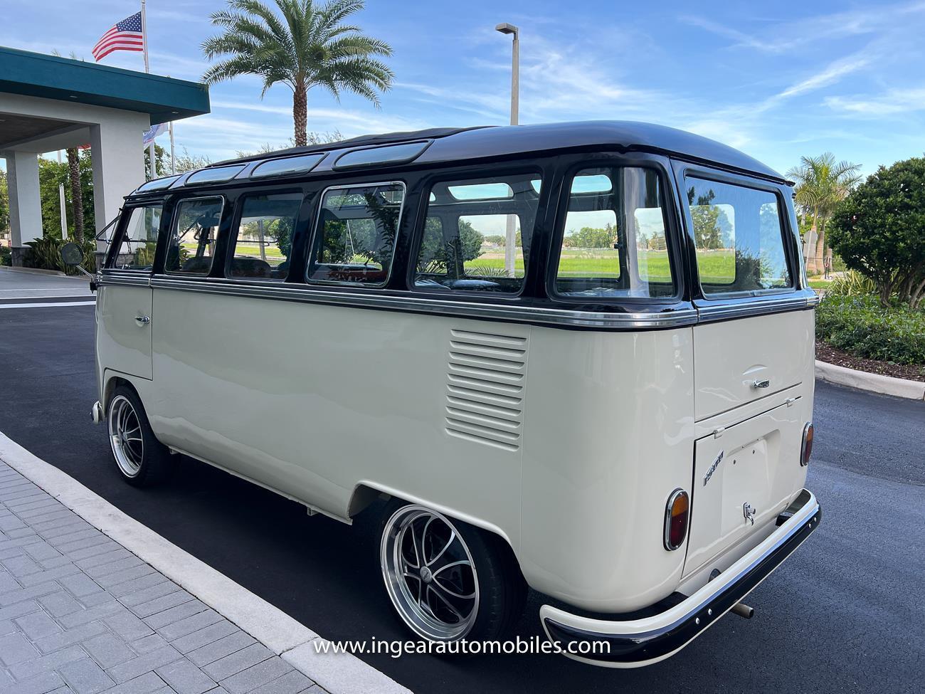 Volkswagen-BusVanagon-Van-1974-Black-Black-87022-12