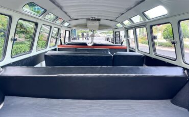 Volkswagen-BusVanagon-Van-1974-Black-Black-87022-6