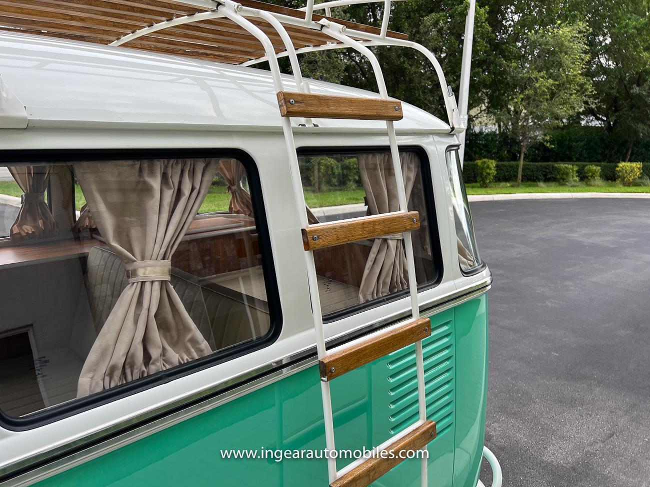 Volkswagen-BusVanagon-Van-1974-Green-Biege-26057-33