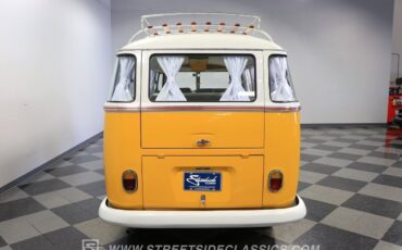 Volkswagen-BusVanagon-Van-1974-White-Gray-143679-11