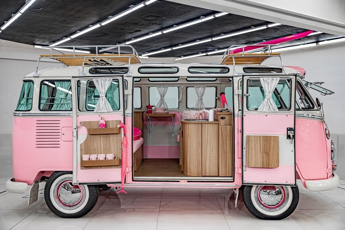 Volkswagen-BusVanagon-Van-1975-Pink-Pink-0-11