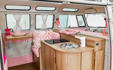 Volkswagen-BusVanagon-Van-1975-Pink-Pink-0-2