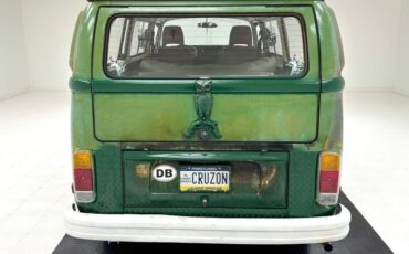 Volkswagen-BusVanagon-Van-1978-Green-Saddle-40378-3