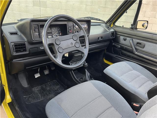 Volkswagen-Cabriolet-Cabriolet-1986-Yellow-Gray-162544-5